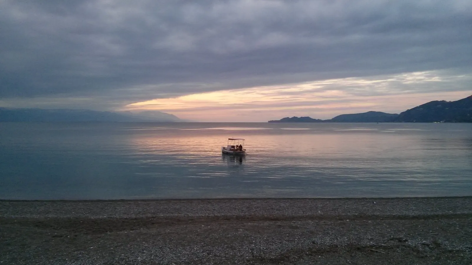 Loutraki 2, Loutraki - Perachora, Greece - Blue Flag beach