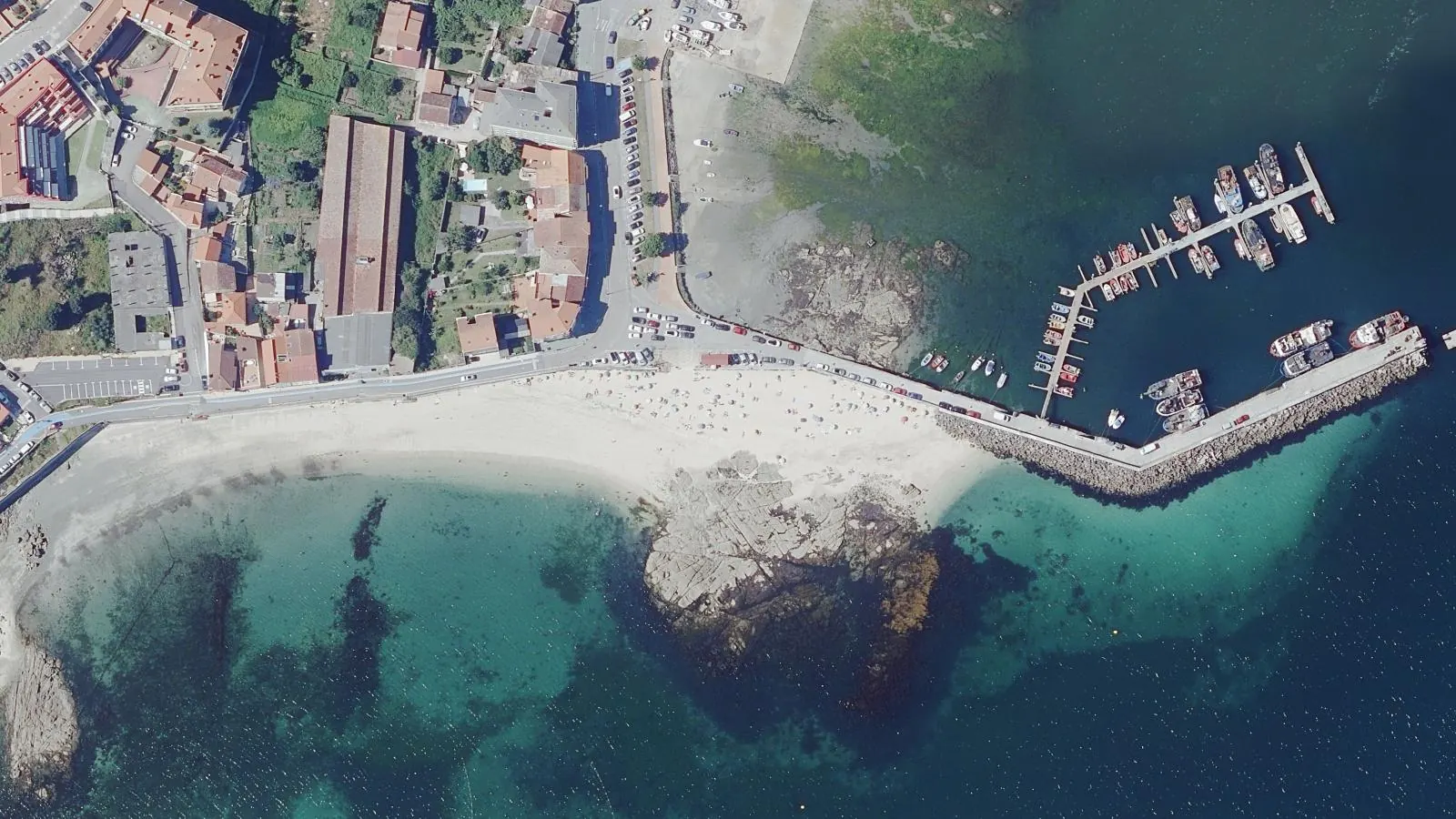 Praia do Con, Moaña, Spain - Blue Flag beach