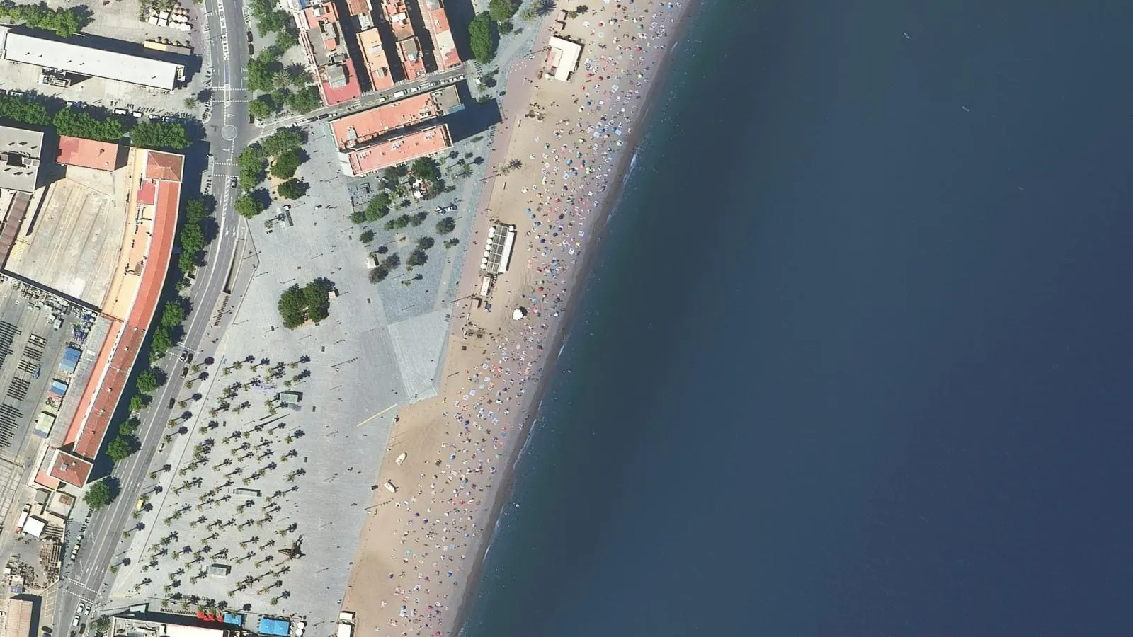 Sant Sebastià i San Miguel, Barcelona, Spain - Blue Flag beach