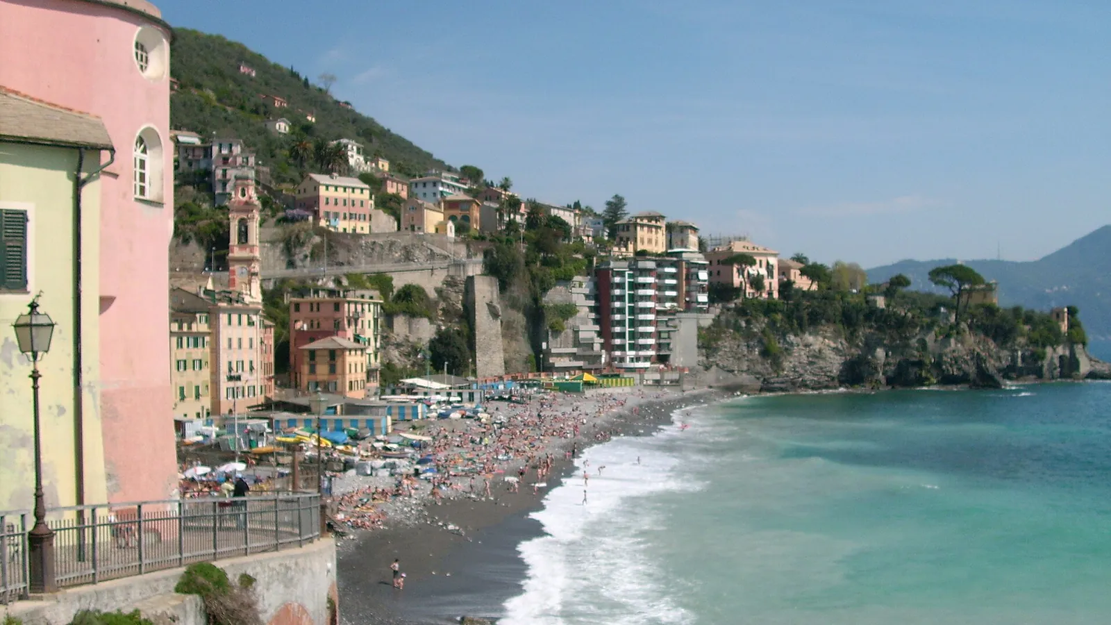 Spiaggia Centrale di Sori, Sori, Italy - Blue Flag beach