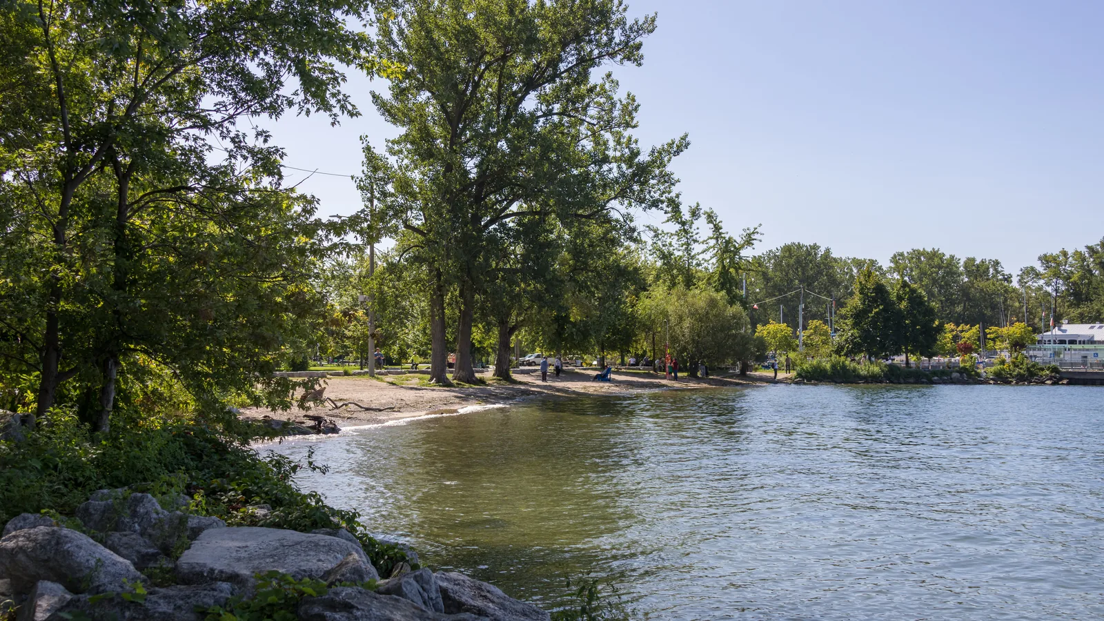 Ward's Island Beach, Toronto, Canada - Blue Flag beach